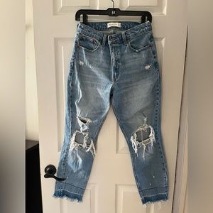 Abercrombie & Fitch High Rise mom jeans